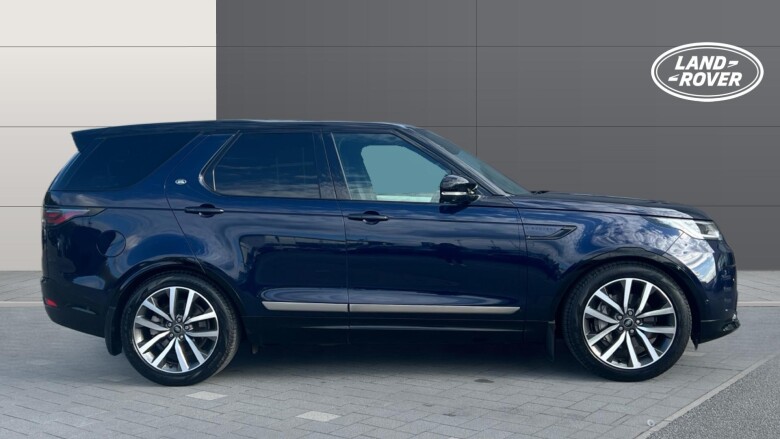 Land Rover Discovery 3.0 D300 R-Dynamic SE 5dr Auto Diesel Station Wagon